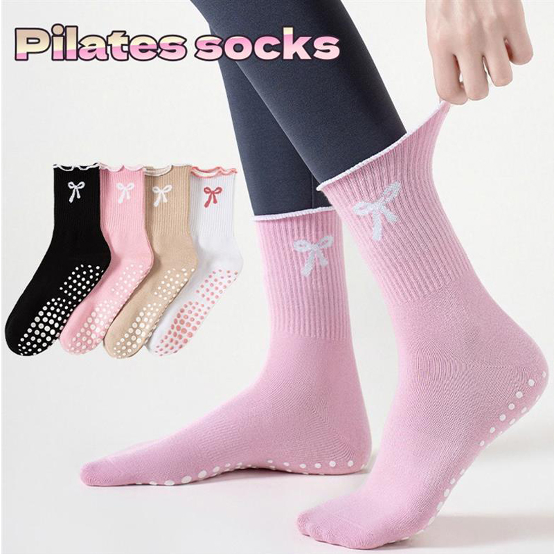 Pilates & Yoga Reversible Mockneck Sweatshirt - Dreamlikelin 1 Pair Women's Mid-Calf Pilates
